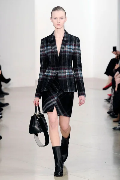 Look 36